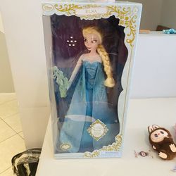  FROZEN STORE DELUXE LIGHT UP SINGING PRINCESS DOLLS ELSA 16" Sold Out