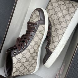 Gucci Shoes 