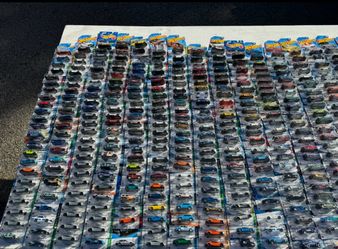 HUGE HOT WHEELS SALE!