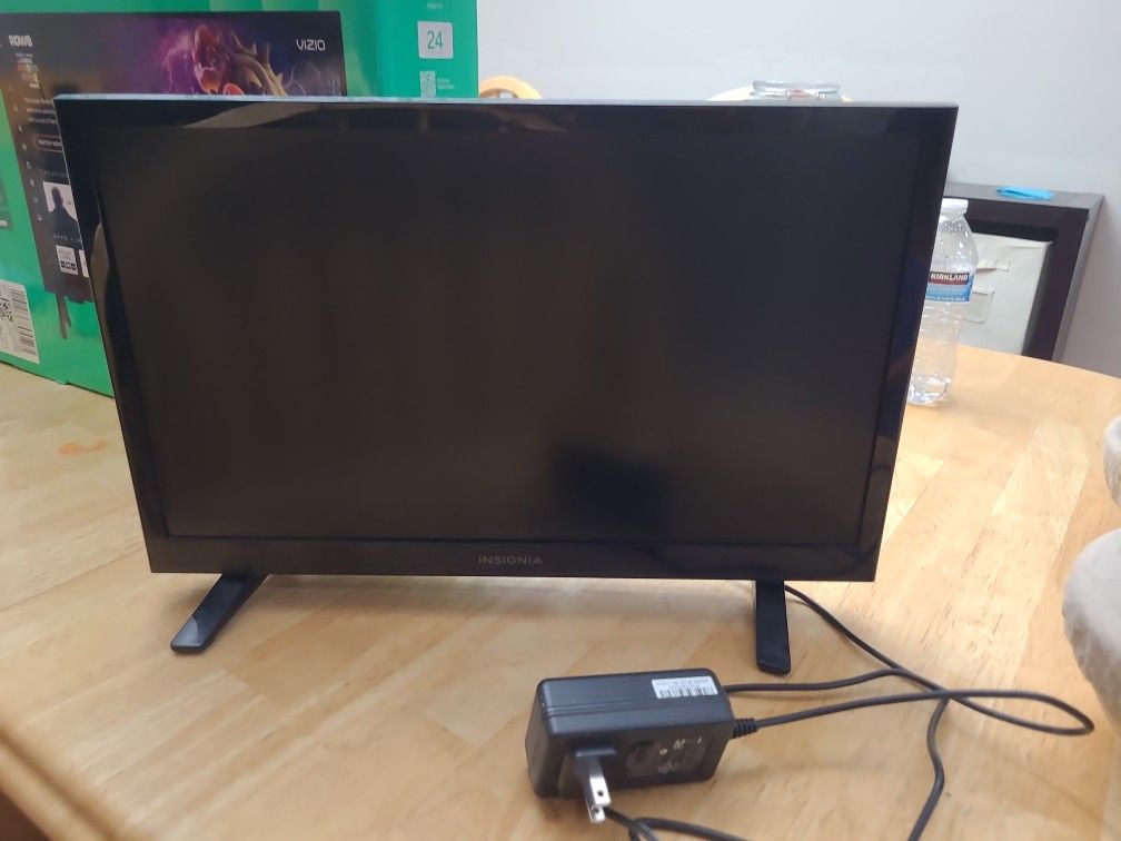 Insignia TV