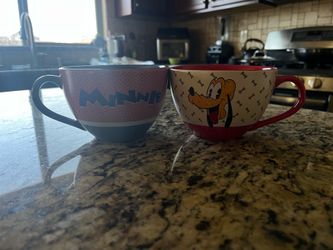 Minnie & Pluto Mugs
