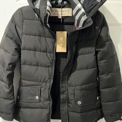 Burberry Women’s Brit Puffer Green Hoodie 