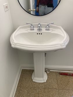 Pedestal Sink and matching toilet