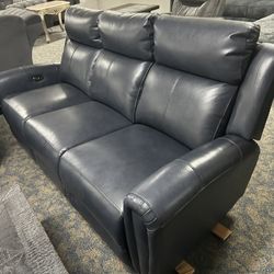 Brand New Couches In Stock, No Credit Needed, 90 Day Interest Free Payments 