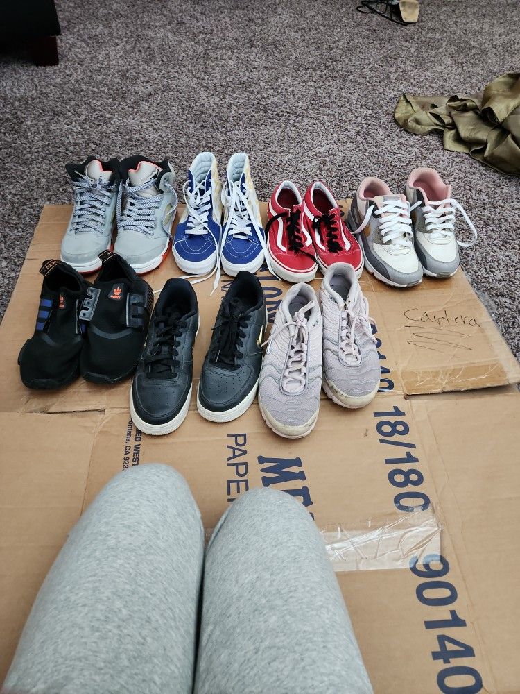 Vans, Nike, Addidas, Jordans. 