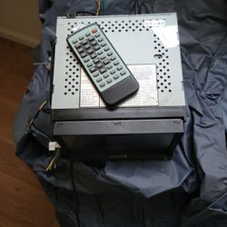 Touch Screen Dvd ,cd,navigation  W/ Remote 