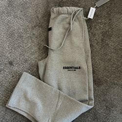 Essential sweatpants