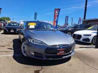 2014 Tesla Model S