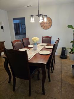 Wood Dining Table with 6 Chairs
