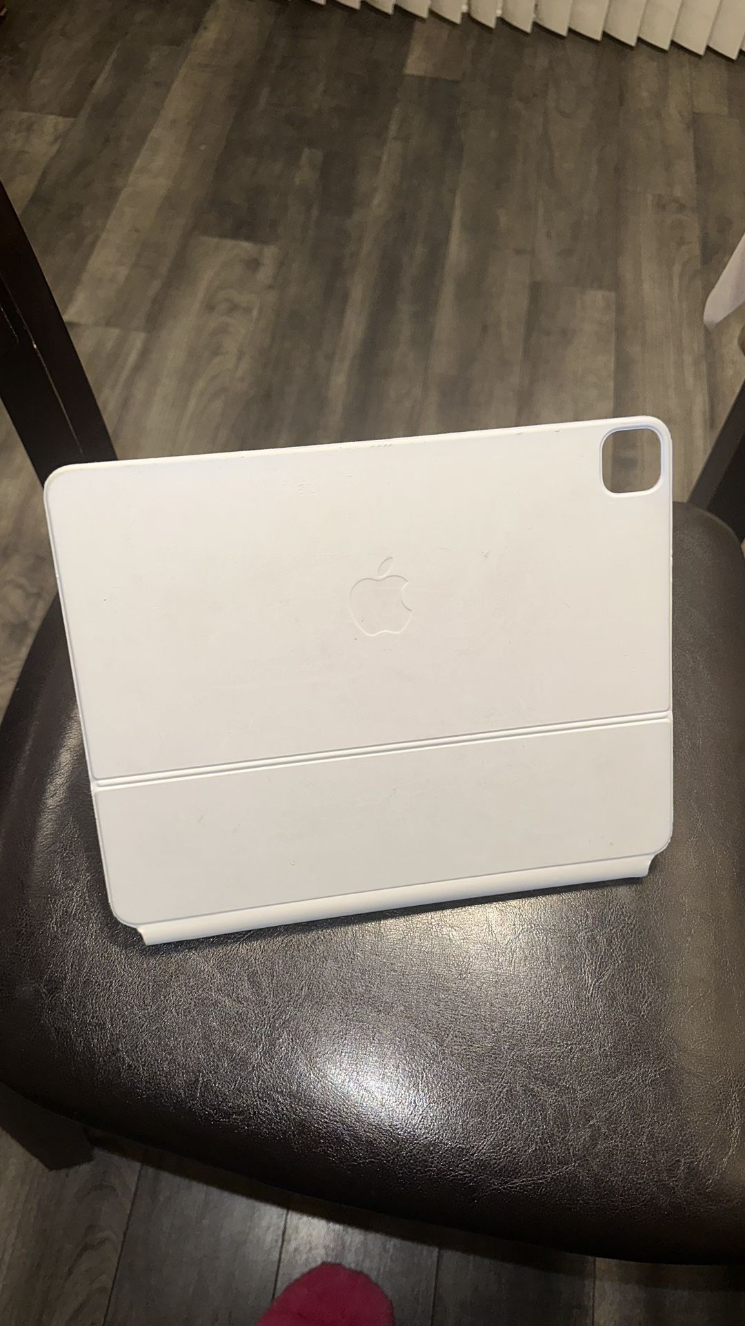 iPad 12.9 Inch (6th Gen) Magic Keyboard