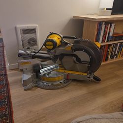 Dws780 12" Compound Miter Saw