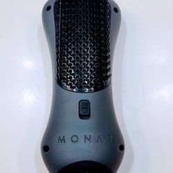 2-in-1 Hair Brush and Dryer for Hair and Beard (MONAT)
