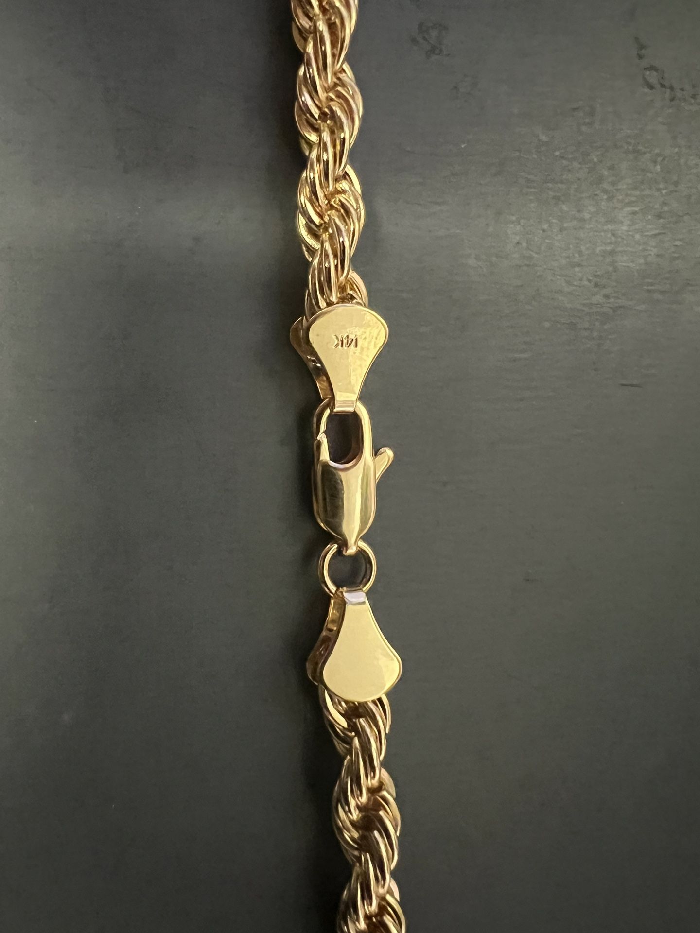 14k Gold Filled Non Tarnishing. Mint Conditions.