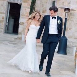 Monique Lhuillier Wedding Dress 