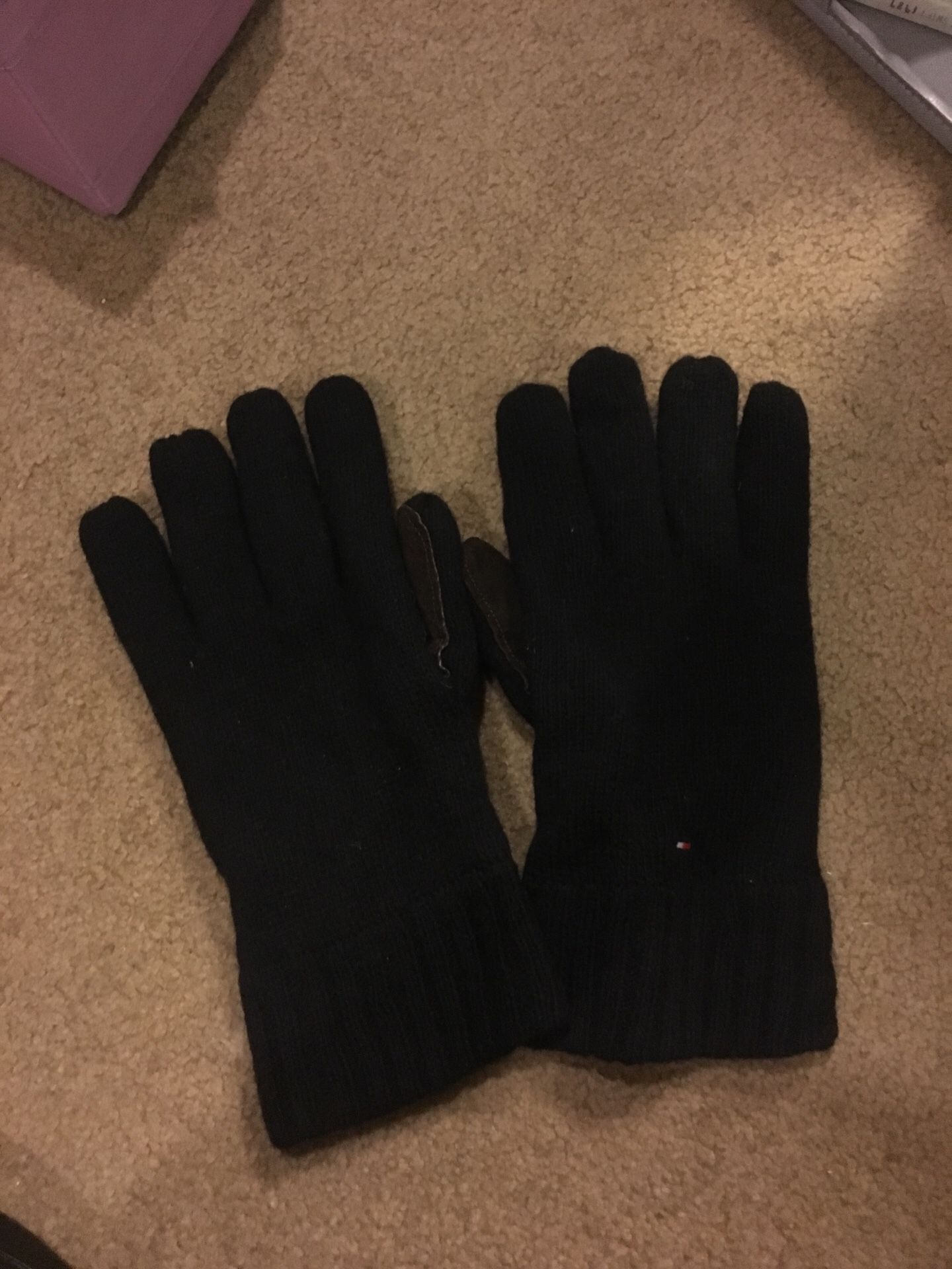 Tommy Hilfiger Men’s Gloves