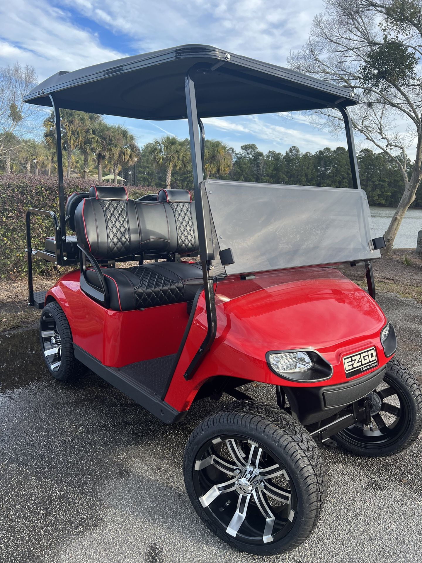 E-Z-GO Golf Cart Shiny Red 