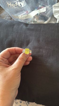 Peridot ring