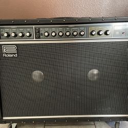 Roland JC 120 Amp