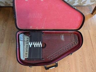 Oscar Schmidt Autoharp