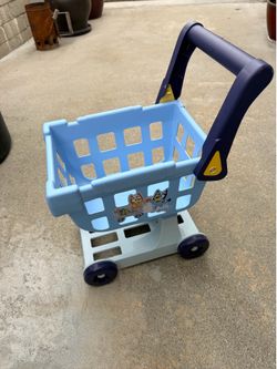 Free bluey shopping cart