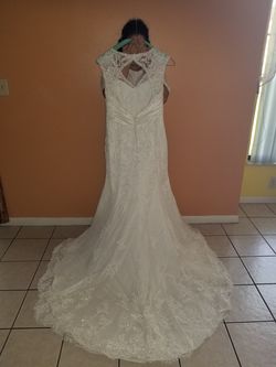 Lace Wedding Dress Ivory
