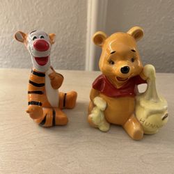 Vintage Winnie the Pooh Bear And Tigger Ceramic Figurines Disney4"