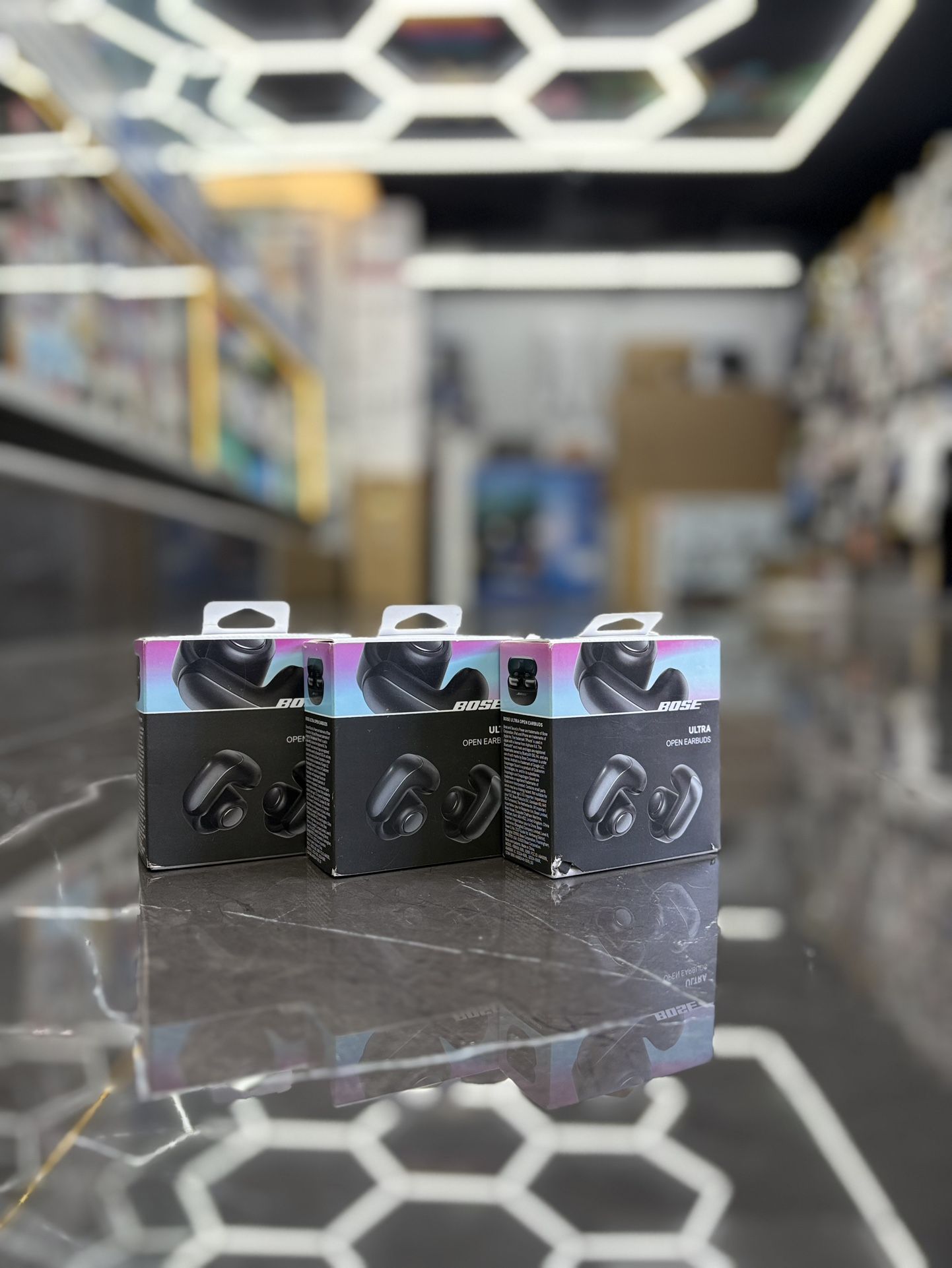 Bose Open Earbud (Take It Home In Payment/ llévatelo a casa en pagos) 