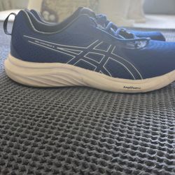 ASICS Contend 9 