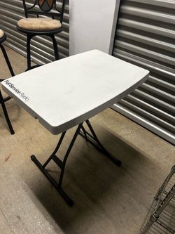 PORTABLE UTILITY TABLE