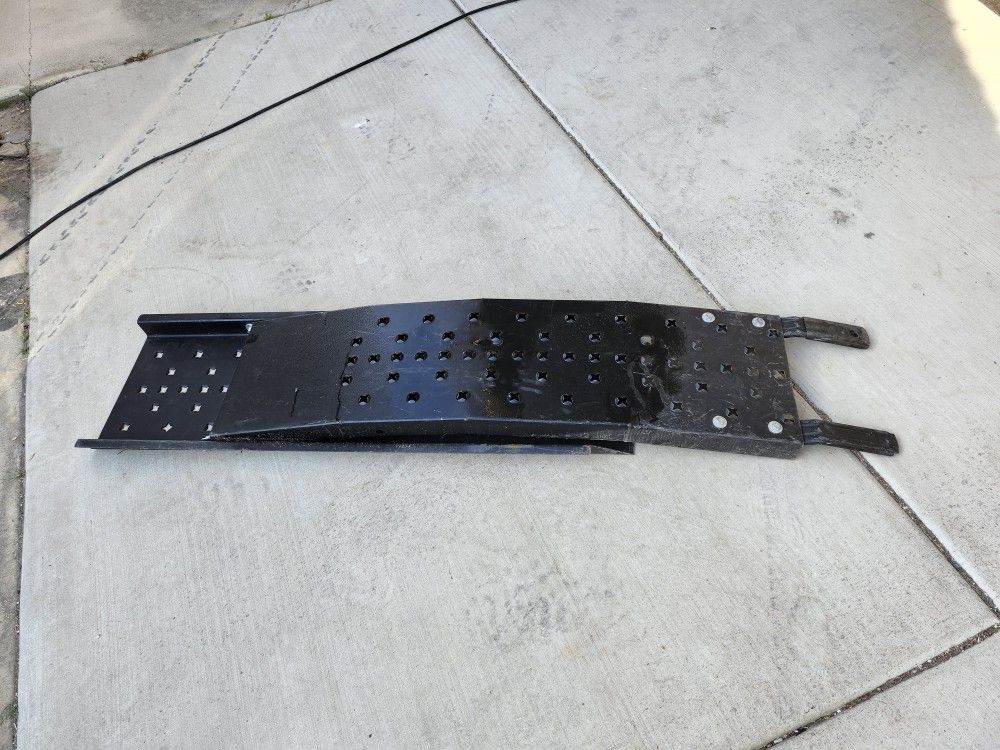 Motorcycle ramp Heavy duty metal Fold up