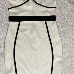 SZ10 (US) SZ14 (UK) Bodycon dress (MISSGUIDED)