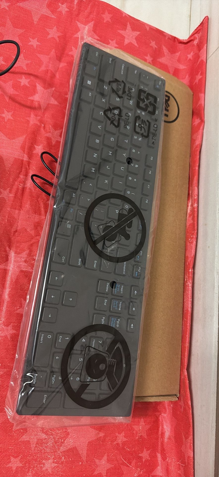 Wired Keyboard, Webcam And Mouse