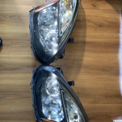 2015 Nissan Rouge Headlights