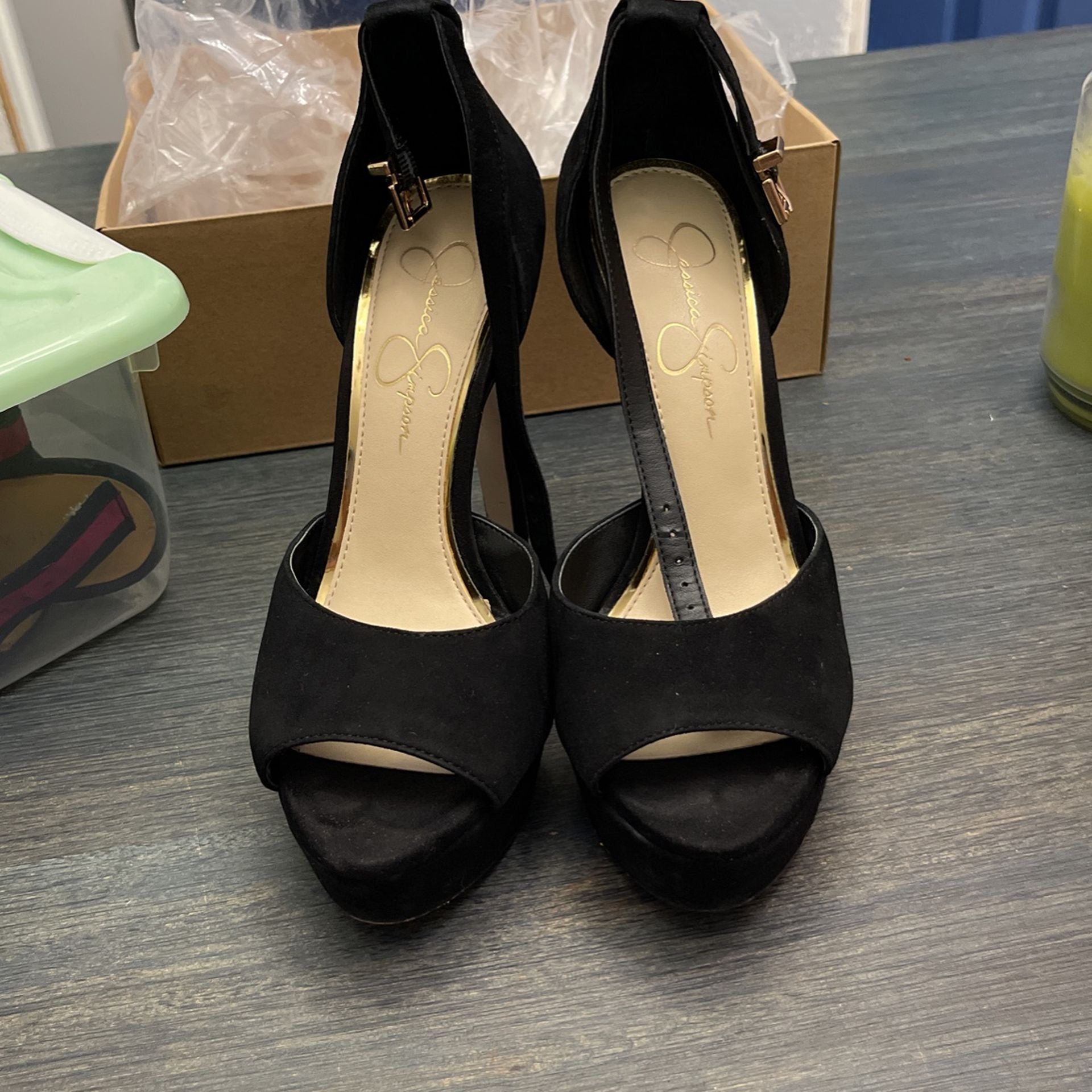 NIB Jessica Simpson Black Suede High Heels 