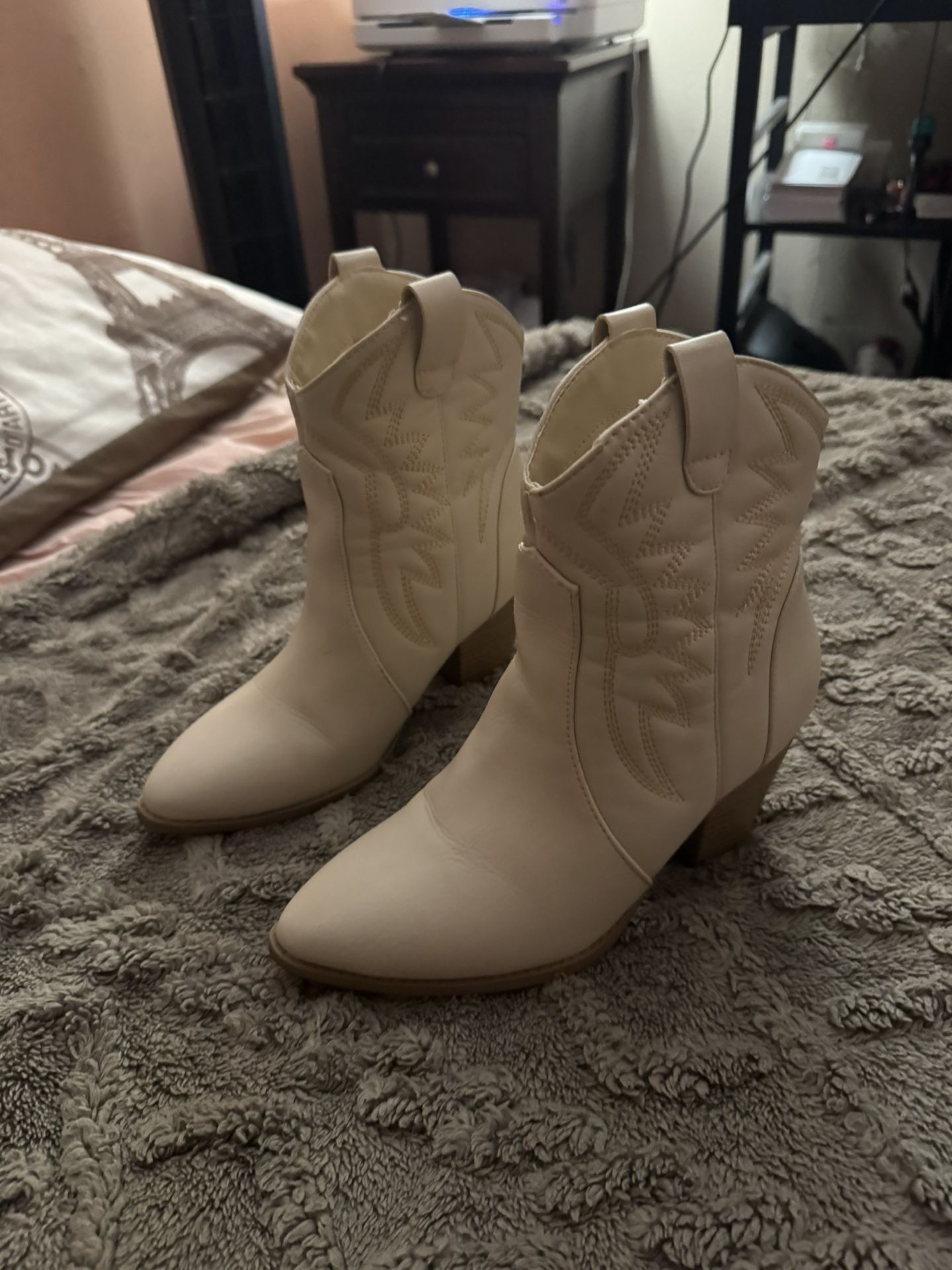Cowboy Heels Size 5.5