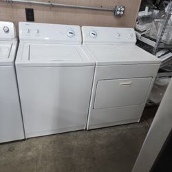 Kenmore Heavy Duty Washer Dryer Set 