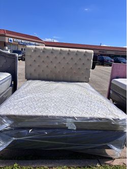 Queen Beds with Bed Frames