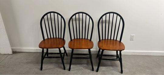 dining room chairs Like new 3 dining room chairs