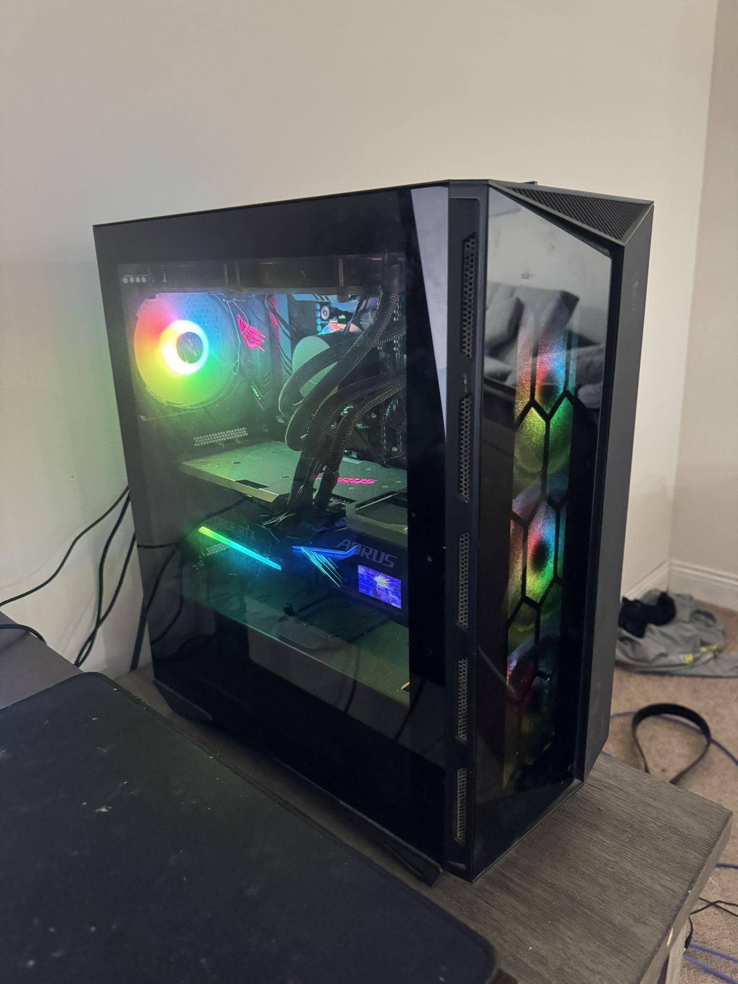 Pc Setup With Monitor For 1440p
