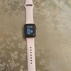 Apple Watch 5 40mm Cellular GPS for Sale in Orland Hills, IL - OfferUp