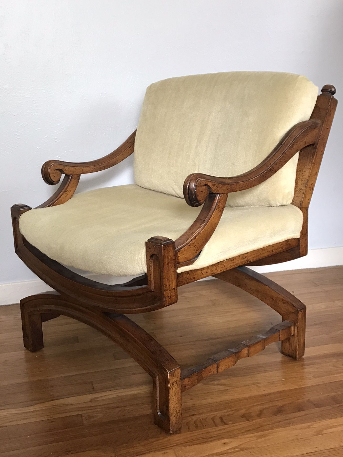 Unique Vintage Accent Chair