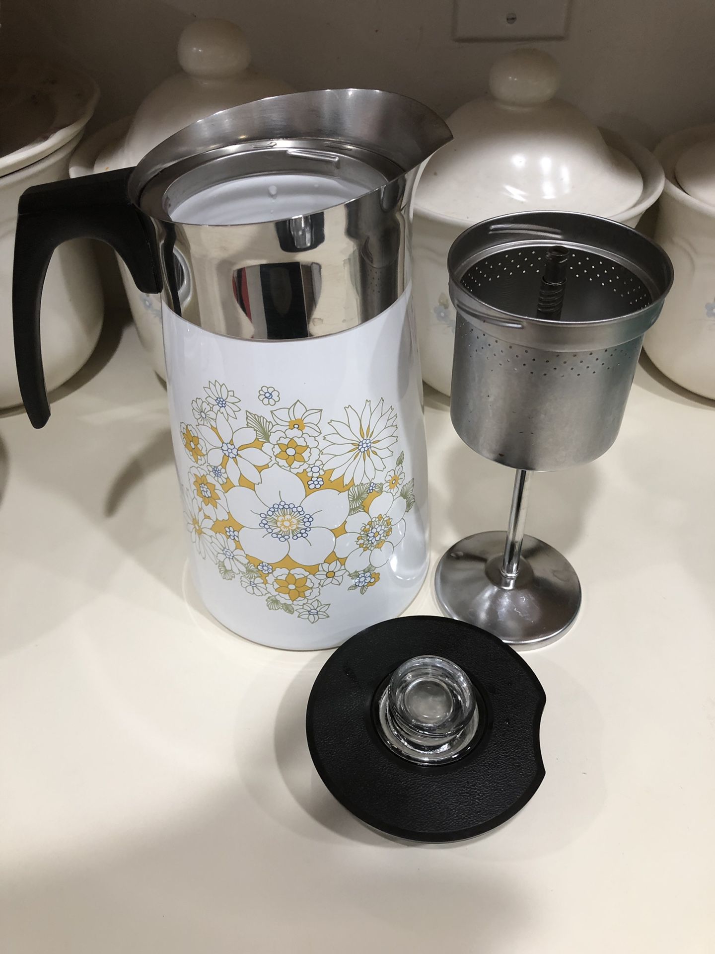 Corning Ware Floral Bouquet Coffee Percolator 9 Cup for Sale in Milpitas,  CA - OfferUp