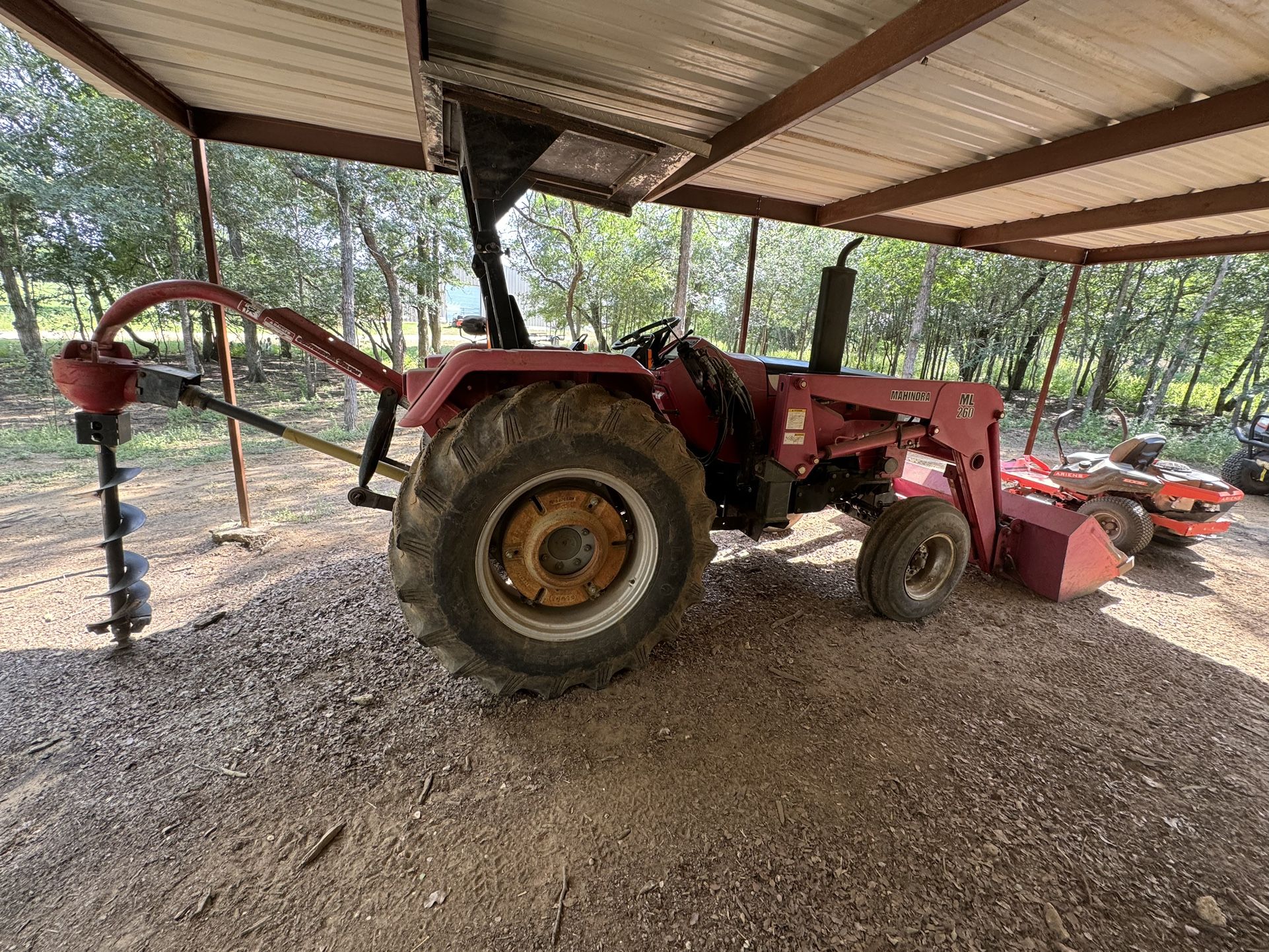 Mahindra 6000 Di Tractor
