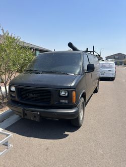 2001 GMC Savanna