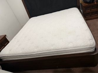Bed in good condition