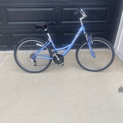 Woman’s 21 Speed Beach Cruiser Bike 