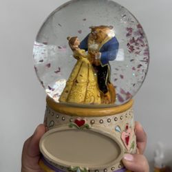 Disney Beauty and The Beast Snow Globe