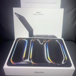 iPad Pro 11 Inch M5 Bundle 256GIG