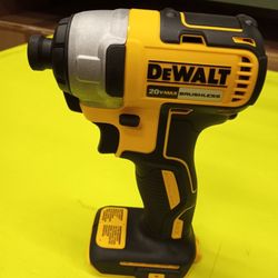 DEWALT 20V MAX 1/4" (6mm) CORDLESS IMPACT DRIVER ( TOOL ONLY )