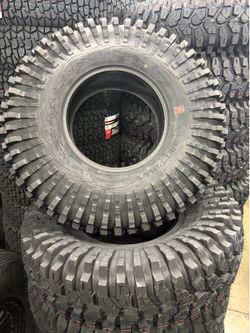 Maxxis Roxxzilla comp series red label tires 35” and 32” available